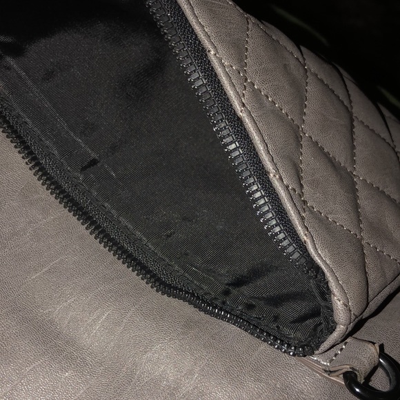 Women’s  Puma SE Puma Way 1 Crossbody Bag / Pouch - Picture 4 of 11